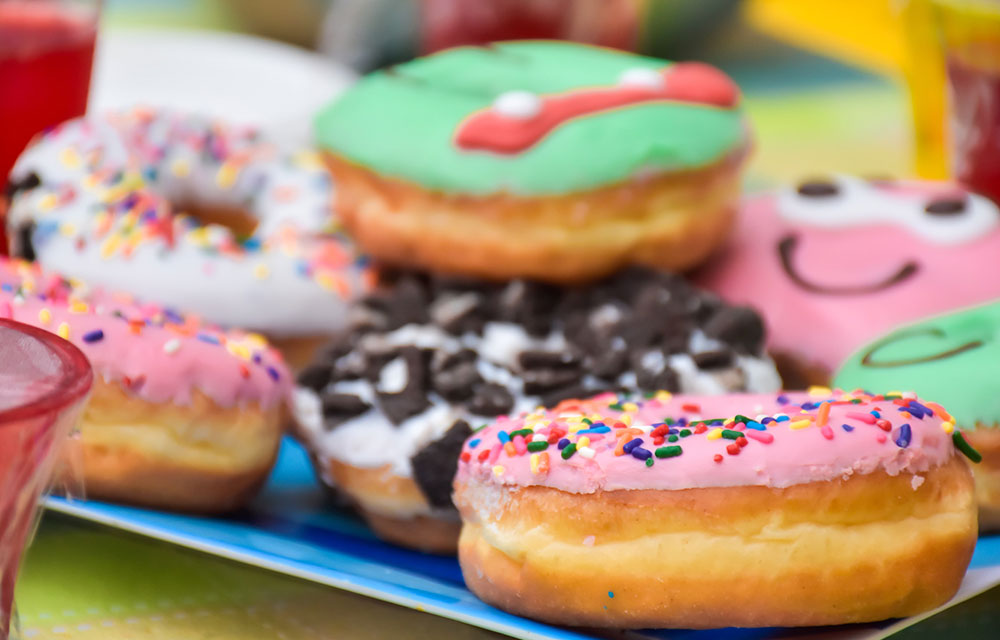 糖分の多い甘いおやつや飲み物は控えめにしましょう